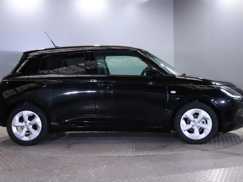 Suzuki Swift 1.2 Mild Hybrid Motion 5dr 10
