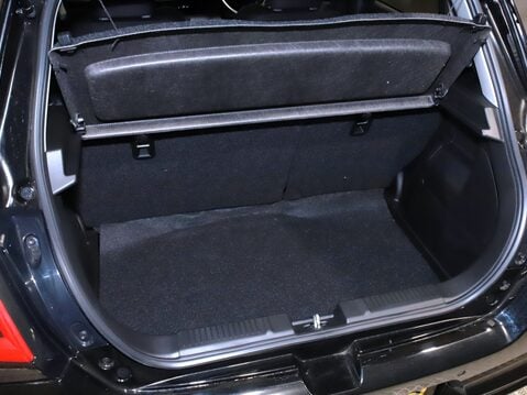 Suzuki Swift 1.2 Mild Hybrid Motion 5dr 36