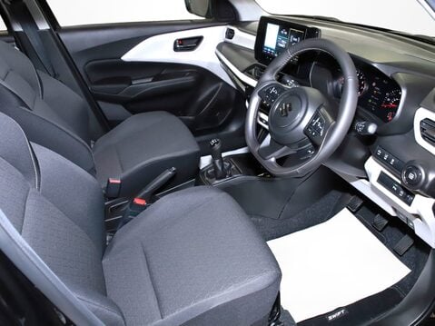 Suzuki Swift 1.2 Mild Hybrid Motion 5dr 16