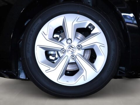 Suzuki Swift 1.2 Mild Hybrid Motion 5dr 13