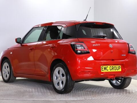 Suzuki Swift 1.2 Mild Hybrid Motion 5dr CVT 3