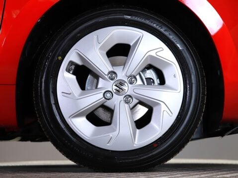 Suzuki Swift 1.2 Mild Hybrid Motion 5dr CVT 11