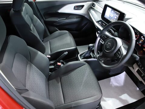 Suzuki Swift 1.2 Mild Hybrid Motion 5dr CVT 18