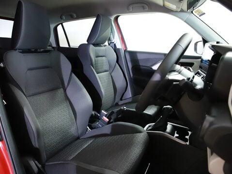 Suzuki Swift 1.2 Mild Hybrid Motion 5dr CVT 19