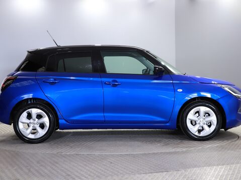 Suzuki Swift 1.2 Mild Hybrid Motion 5dr CVT 10