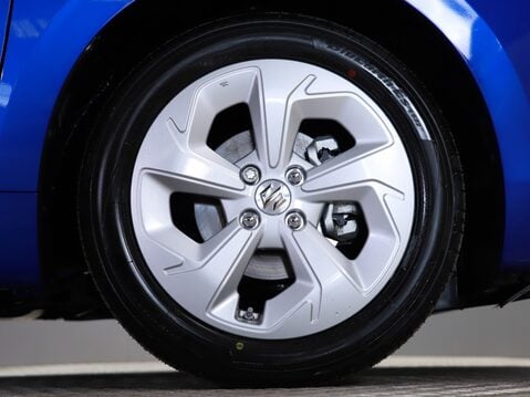 Suzuki Swift 1.2 Mild Hybrid Motion 5dr CVT 12