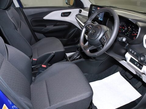 Suzuki Swift 1.2 Mild Hybrid Motion 5dr CVT 18