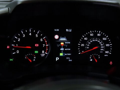 Suzuki Swift 1.2 Mild Hybrid Motion 5dr CVT 21