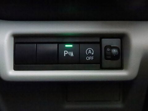 Suzuki Swift 1.2 Mild Hybrid Motion 5dr CVT 31