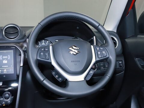 Suzuki Vitara 1.4 Boosterjet Mild Hybrid Motion 5dr 17
