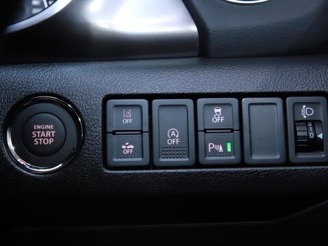 Suzuki Vitara 1.4 Boosterjet Mild Hybrid Motion 5dr 29