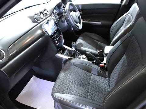 Suzuki Vitara 1.4 Boosterjet Mild Hybrid Motion 5dr 2