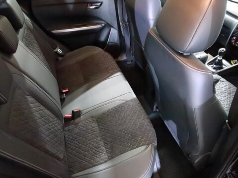 Suzuki Vitara 1.4 Boosterjet Mild Hybrid Motion 5dr 27
