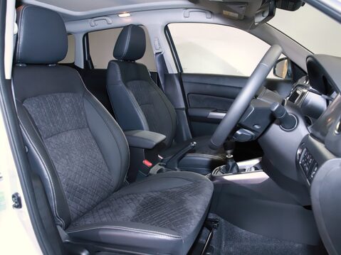 Suzuki Vitara 1.4 Boosterjet Mild Hybrid Ultra ALLGRIP 5dr 17