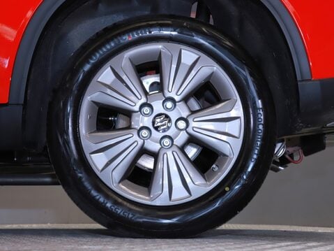 Suzuki Vitara 1.5 Hybrid Motion 5dr AGS 13