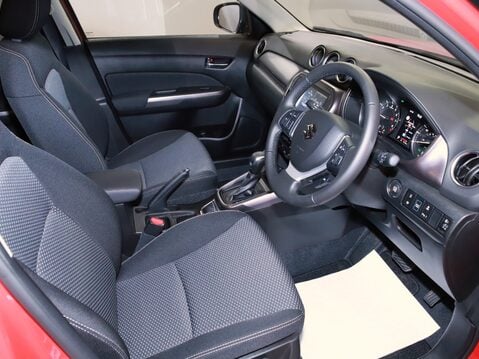 Suzuki Vitara 1.5 Hybrid Motion 5dr AGS 18
