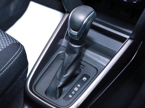 Suzuki Vitara 1.5 Hybrid Motion 5dr AGS 25