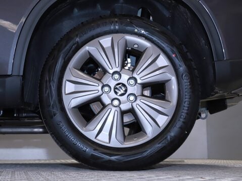 Suzuki Vitara 1.5 Hybrid Motion 5dr AGS 13