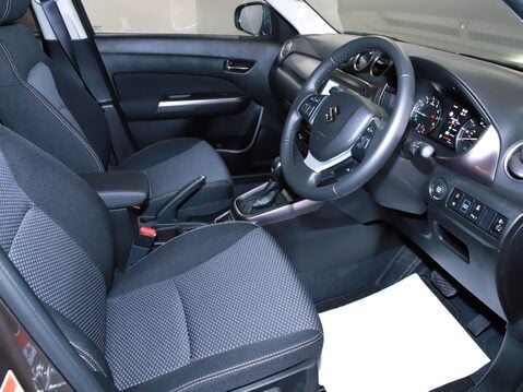 Suzuki Vitara 1.5 Hybrid Motion 5dr AGS 18