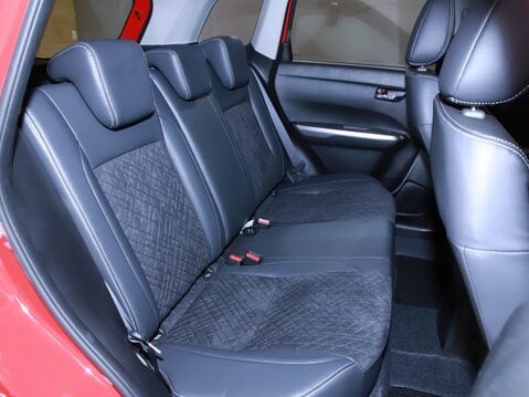 Suzuki Vitara 1.5 Hybrid Ultra ALLGRIP 5dr AGS 31