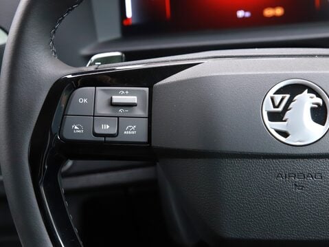 Vauxhall Vivaro Life 100kW Ultimate XL 75kWh 5dr Auto 27