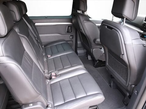 Vauxhall Vivaro Life 100kW Ultimate XL 75kWh 5dr Auto 28