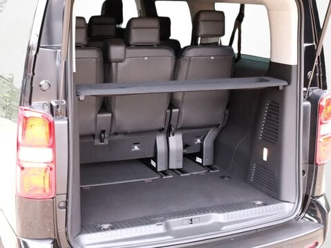 Vauxhall Vivaro Life 100kW Ultimate XL 75kWh 5dr Auto 32