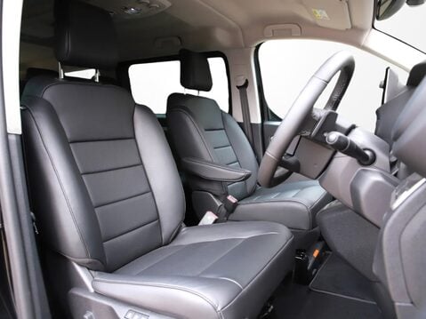 Vauxhall Vivaro Life 100kW Ultimate XL 75kWh 5dr Auto 14