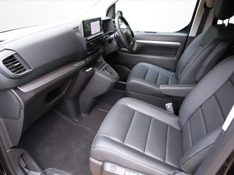 Vauxhall Vivaro Life 100kW Ultimate XL 75kWh 5dr Auto 2