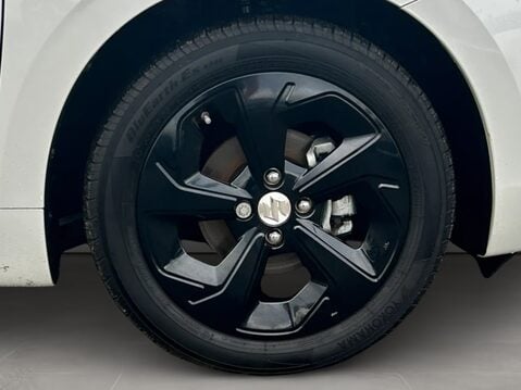 Suzuki Swift 1.2 Mild Hybrid Motion 5dr 12