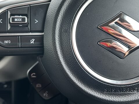 Suzuki Swift 1.2 Mild Hybrid Motion 5dr 28