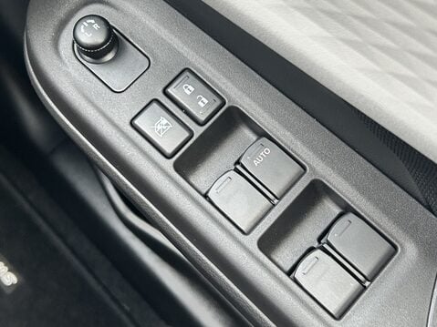 Suzuki Swift 1.2 Mild Hybrid Motion 5dr 32