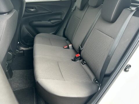 Suzuki Swift 1.2 Mild Hybrid Motion 5dr 36