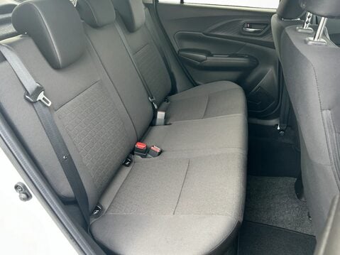 Suzuki Swift 1.2 Mild Hybrid Motion 5dr 33