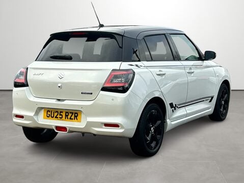 Suzuki Swift 1.2 Mild Hybrid Motion 5dr 9
