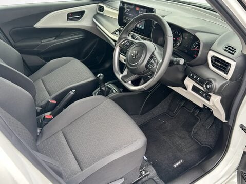 Suzuki Swift 1.2 Mild Hybrid Motion 5dr 19