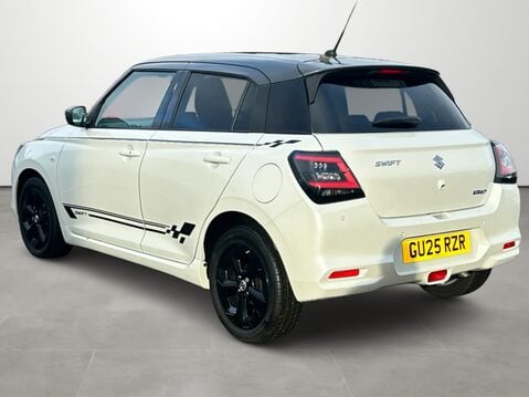 Suzuki Swift 1.2 Mild Hybrid Motion 5dr 3