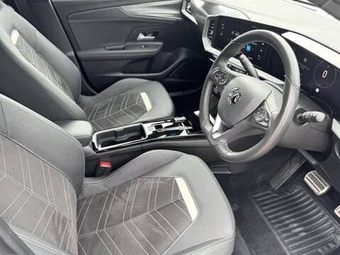Vauxhall Mokka 100kW Ultimate 50kWh 5dr Auto 19