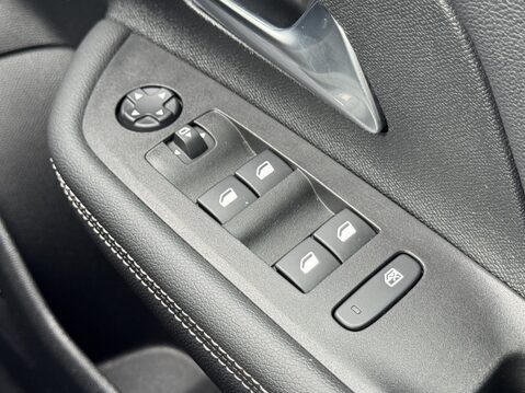 Vauxhall Mokka 100kW Ultimate 50kWh 5dr Auto 34