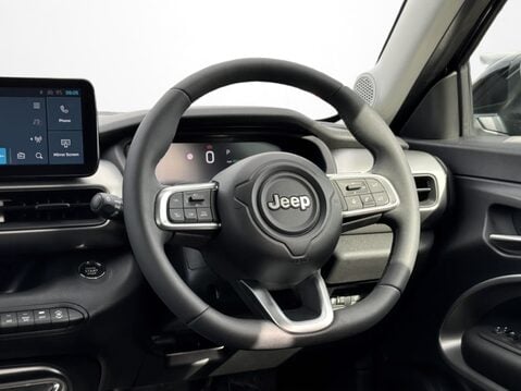 Jeep Avenger 115kW Summit 54kWh 5dr Auto 17
