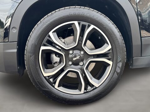 Jeep Avenger 115kW Summit 54kWh 5dr Auto 14