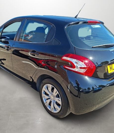 Peugeot 208 1.2 VTi Access+ 5dr