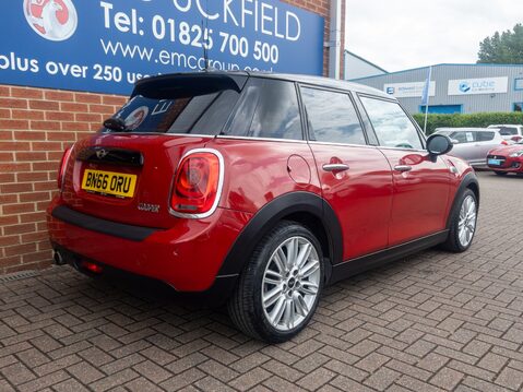 Mini Hatchback 1.5 Cooper 5dr Auto [Chili/Media Pack XL] 9