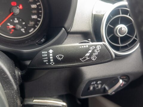 Audi A1 1.4 TFSI Sport 3dr S Tronic 28