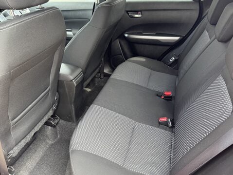 Suzuki Vitara 1.0 Boosterjet SZ-T 5dr 32