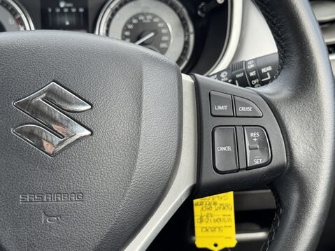 Suzuki Vitara 1.0 Boosterjet SZ-T 5dr 27