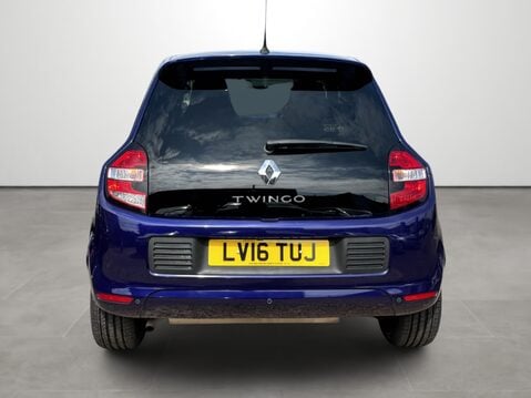 Renault Twingo 0.9 TCE Iconic 5dr Auto 9