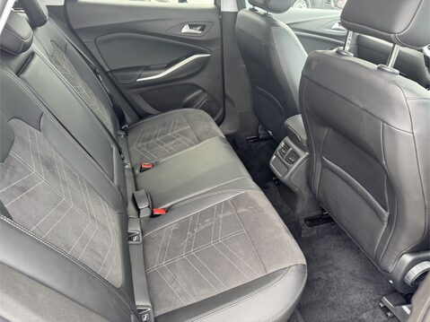 Vauxhall Grandland 1.2 Turbo Ultimate 5dr 31