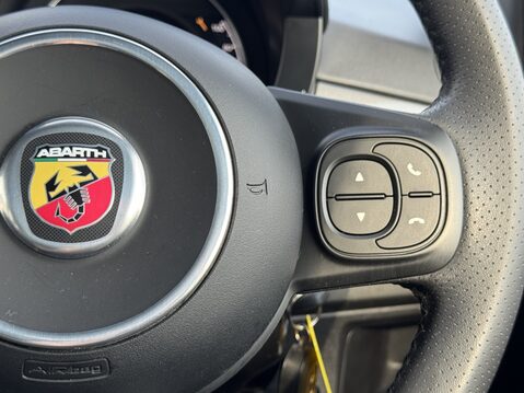Abarth 595 1.4 T-Jet 145 3dr 30