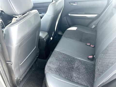 Suzuki Vitara 1.5 Hybrid SZ5 ALLGRIP 5dr AGS 33